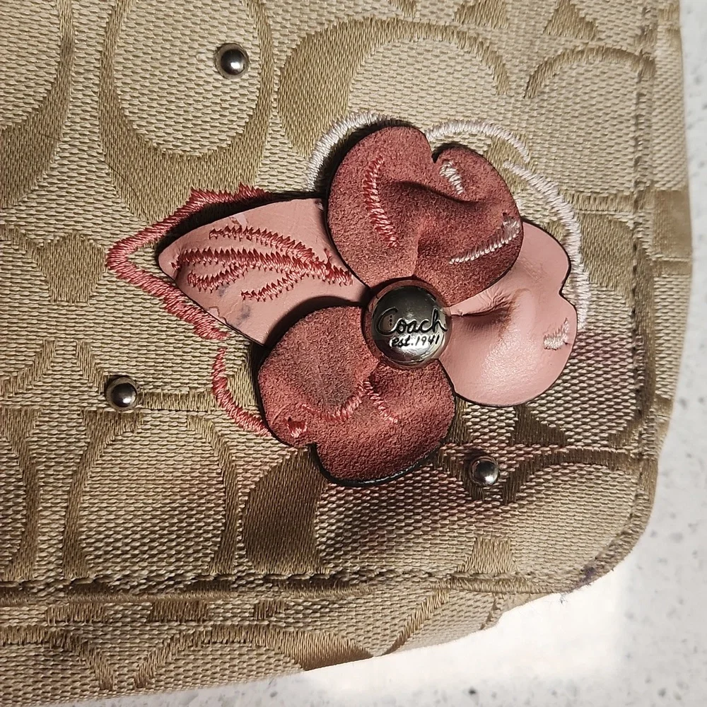 Coach Tan and Salmony Peachy Floral Detail